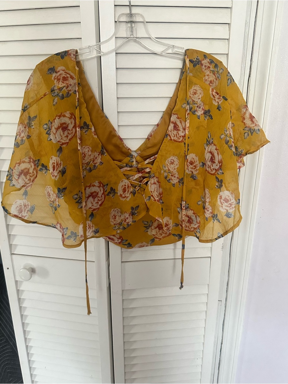 Charlotte Russe Mustard Yellow Floral Lace-Up Crop Top